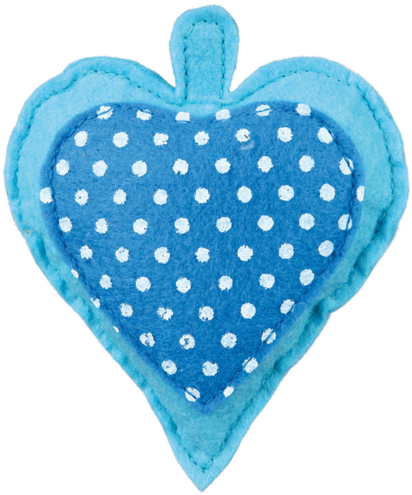 Felt heart with valerian,