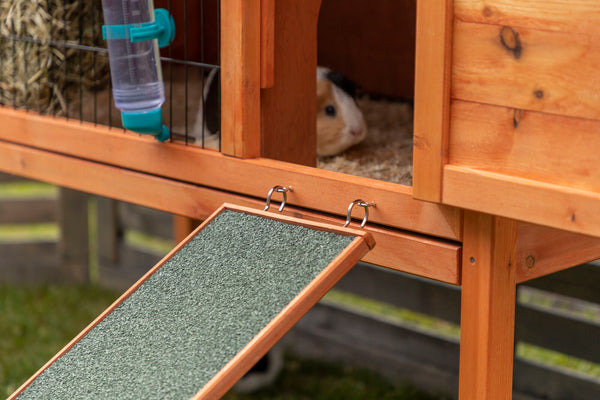 natura rabbit hutch